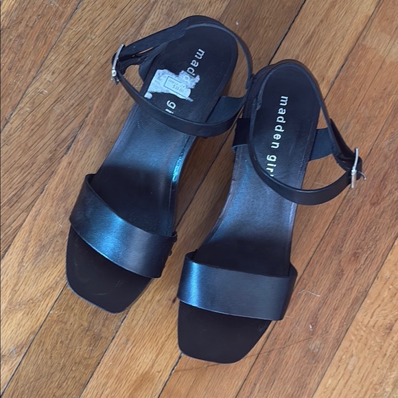 Madden Girl Shoes - Madden Girl Black Minimalist Sandals